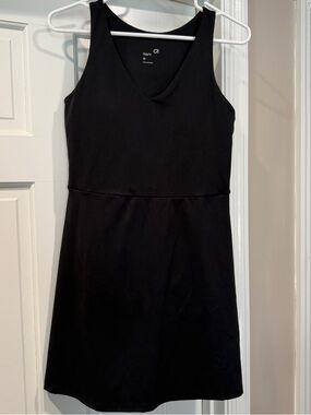 Gap athletic dress